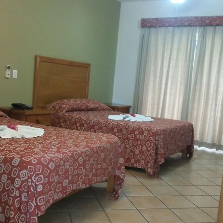 New Garden Hotel Sosúa Zewnętrze zdjęcie